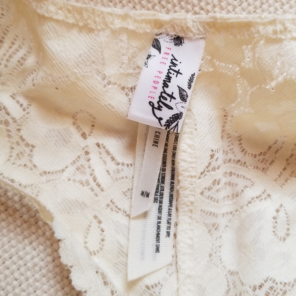 Galloon Lace Racerback - Picture 3 of 4